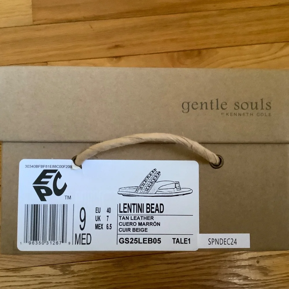 Gentle Souls Lentini Beaded Toe Loop Sandal Tan Leather SZ 9